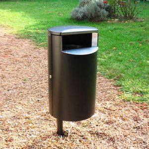 Abfallbehälter (Mülleimer) für den Außenbereich und auf Pfosten zum Einbetonieren